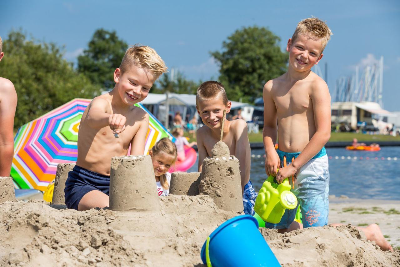 Vakantiepark De Kuilart Koudum Exteriér fotografie